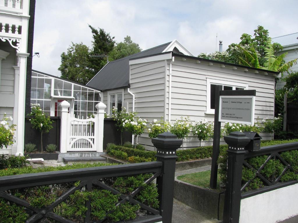 Historic Colenso Cottage Napier Exteriér fotografie